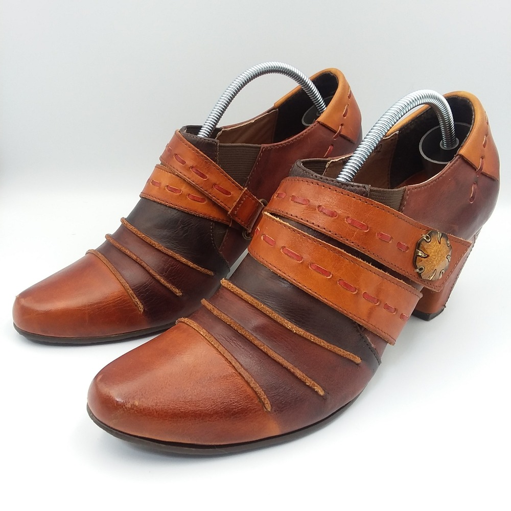 Women's Two-Tone Brown Leather Heeled Ankle Booties